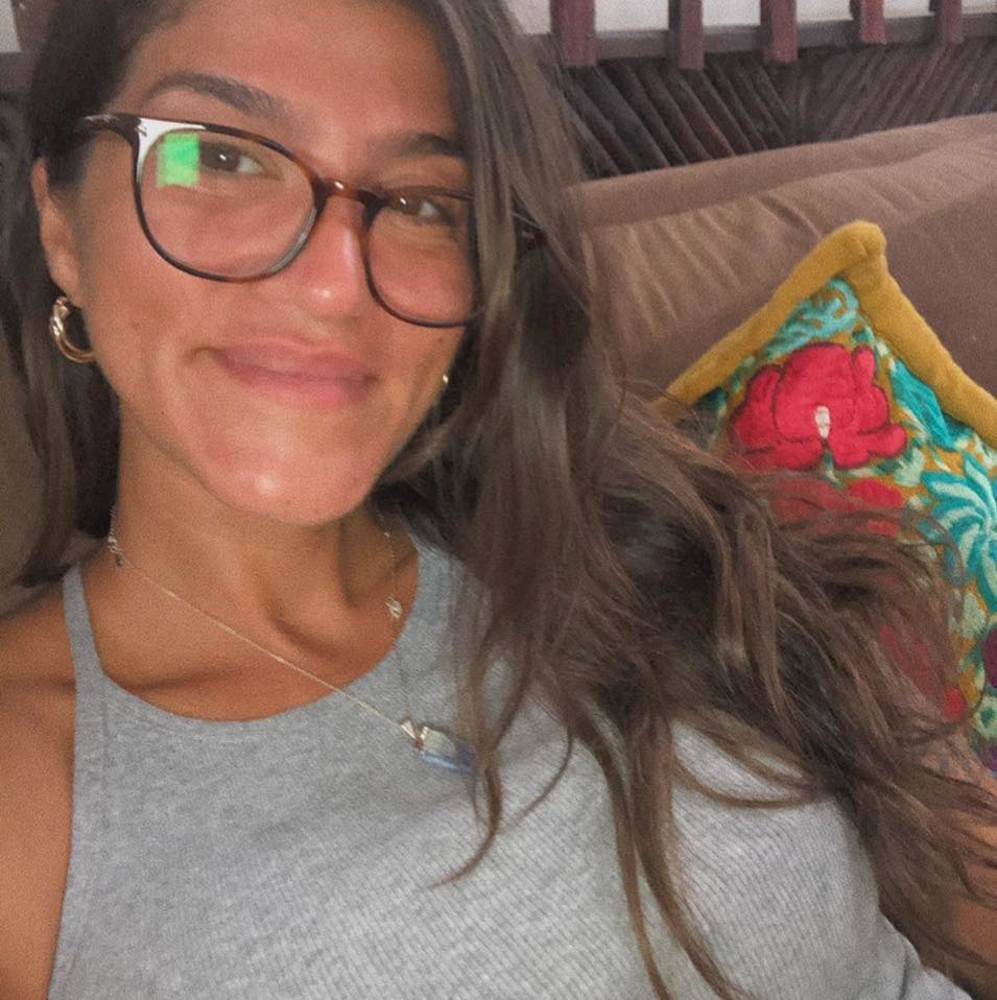 Meet your Posher, Zalihe